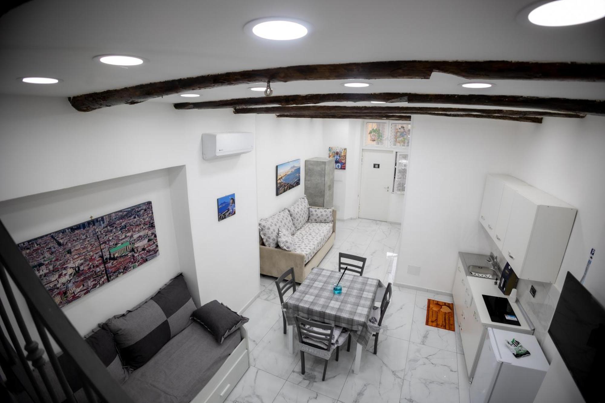 Apartamento Royal Spaccanapoli Exterior foto